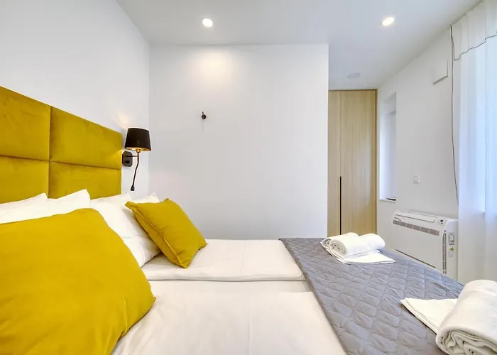 Sidra Apartman *